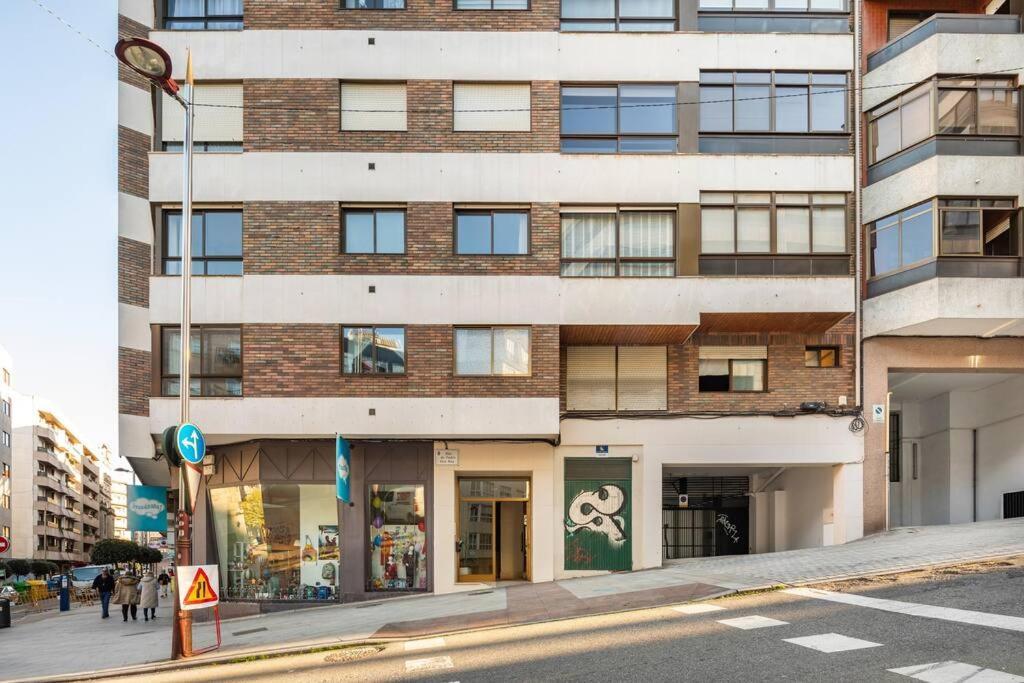 Apartamento Centro De Vigo Con Paking Gratuito المظهر الخارجي الصورة