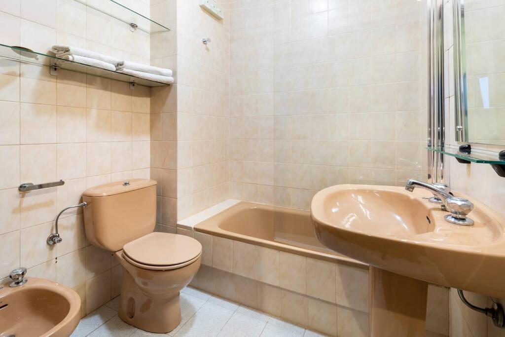 Apartamento Centro De Vigo Con Paking Gratuito المظهر الخارجي الصورة
